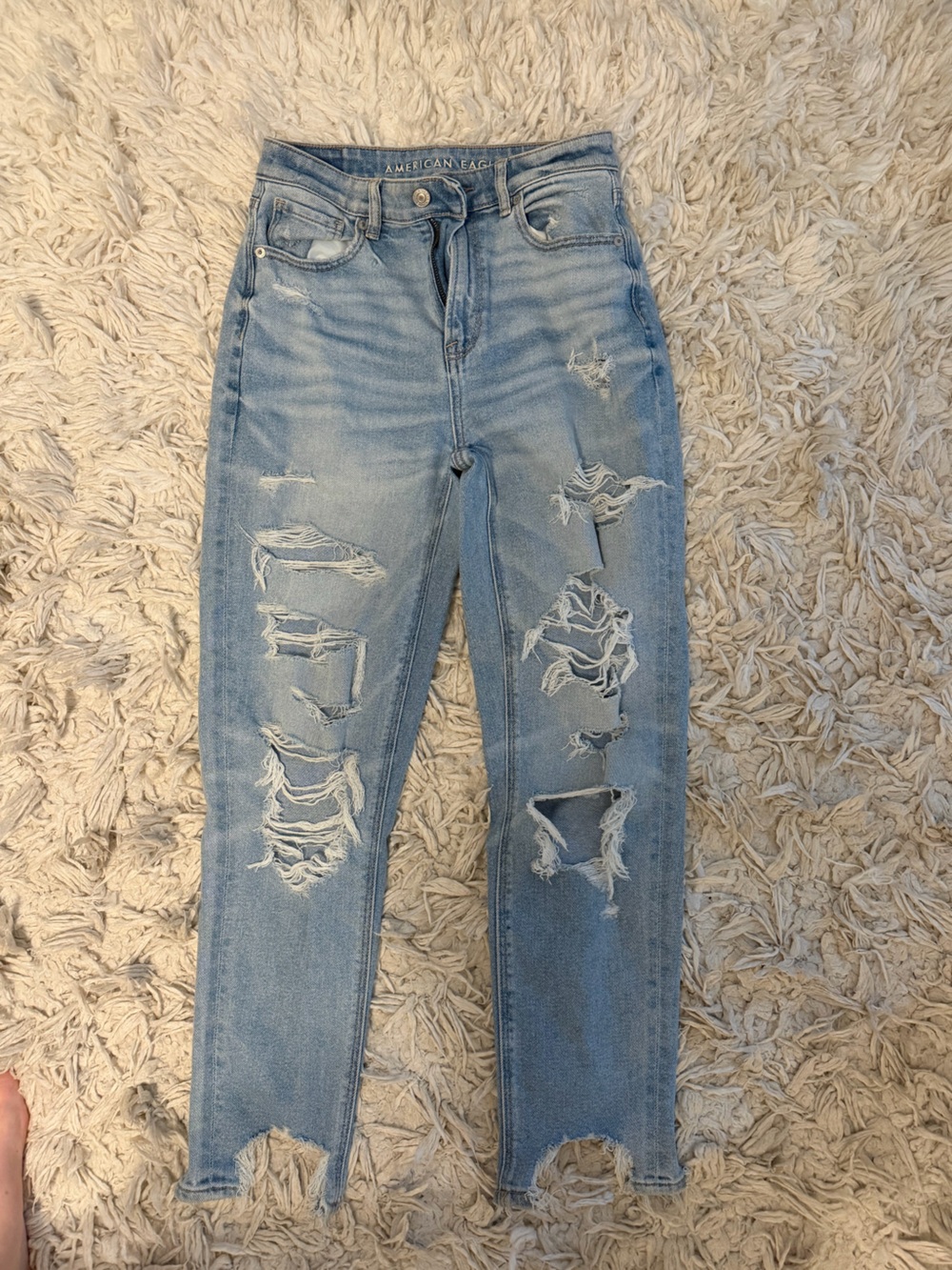 American Eagle Outfitters Light Wash Ripped Mom Jeans